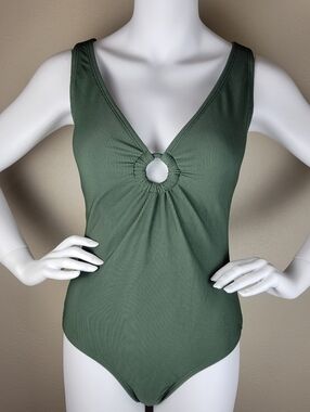 NEW Shade & Shore Olive Green Ring Detail One-Piece Swimsuit Size Medium